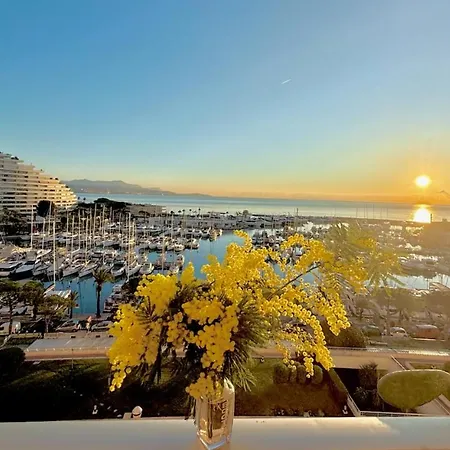 Grand Vue à Marina Baie Des Anges Villeneuve-Loubet